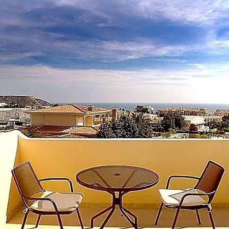 Villa Praia Da Luz Sleeps 8 Pool Air Con Wifi Lagos